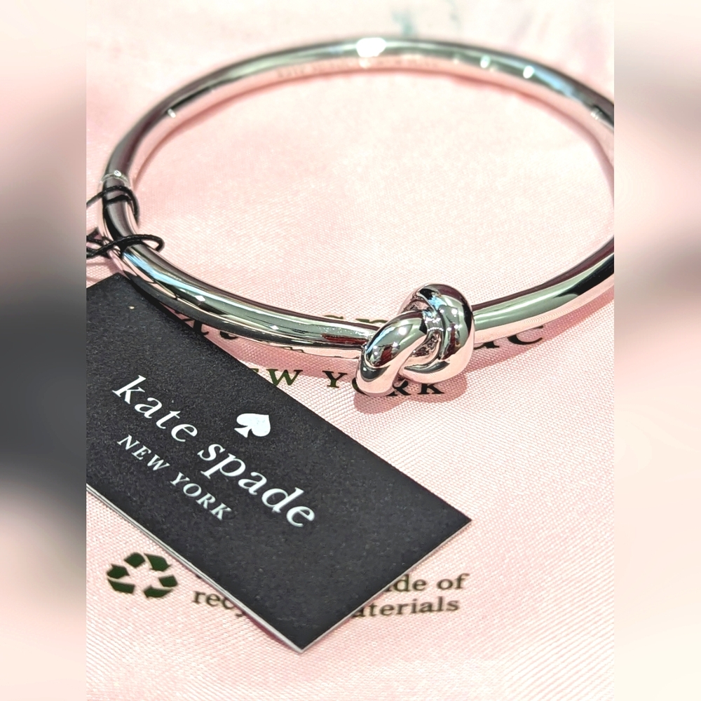 NWT KATE SPADE "Sailors Knot" Hinged Bangle Silver